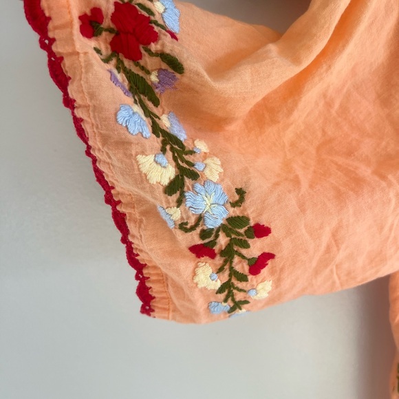 Siren embroiderd orange top not sure on size maybe small medium - Picture 3 of 3